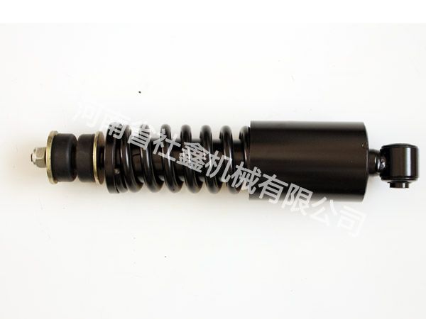 德龍F(tuán)3000駕駛室前