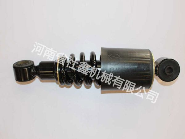 奔馳V3駕駛室前